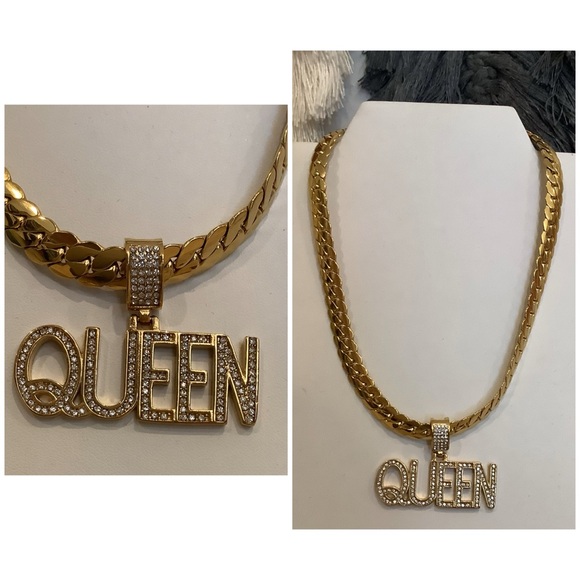 Queen Pendant W/Cuban Link Necklace - Picture 1 of 2